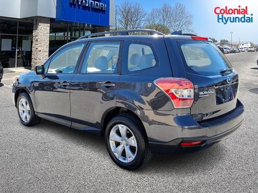 2016 Subaru Forester 2.5i