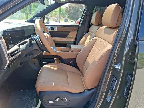 2025 Hyundai SANTA FE HEV Limited