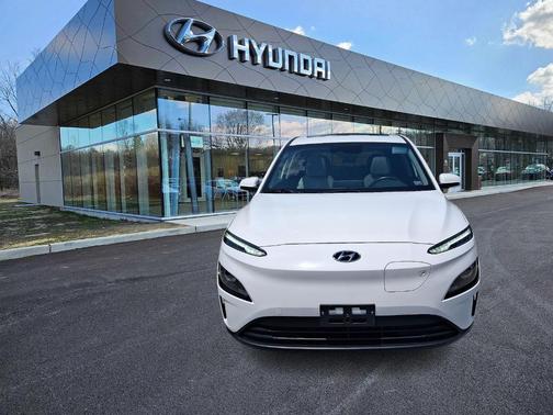 2023 Hyundai KONA EV SEL