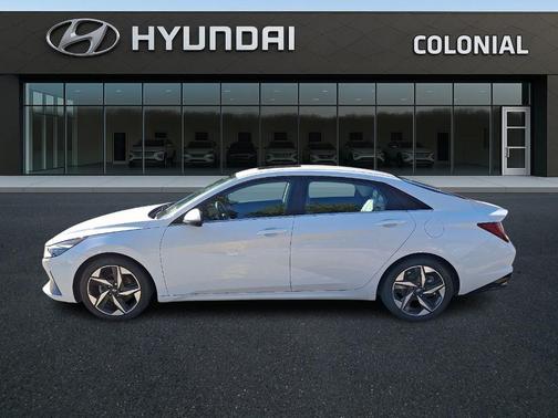 2021 Hyundai ELANTRA Limited