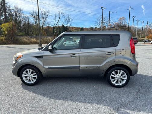 2013 Kia Soul +