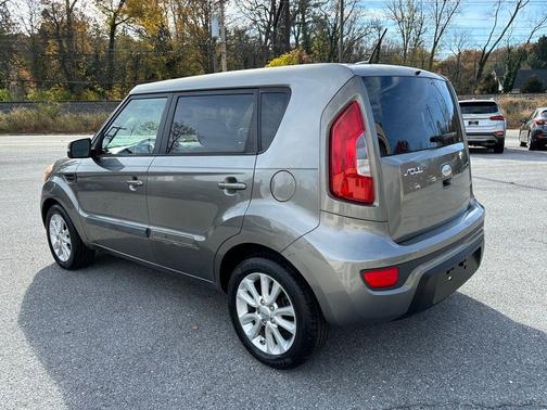 2013 Kia Soul +