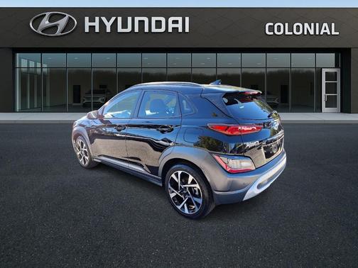 2022 Hyundai KONA Limited