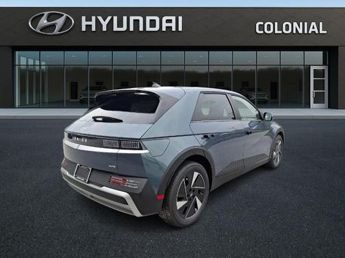 2025 Hyundai IONIQ 5 SE