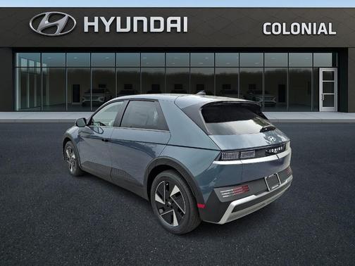 2025 Hyundai IONIQ 5 SE