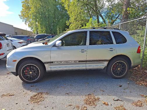 2009 Porsche Cayenne Base