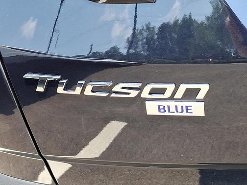 2022 Hyundai TUCSON Hybrid Blue