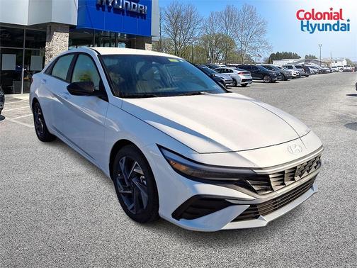 2025 Hyundai ELANTRA SEL Sport