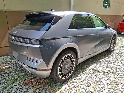 2022 Hyundai IONIQ 5 Limited