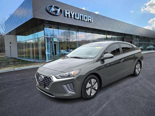 2022 Hyundai IONIQ Hybrid Blue