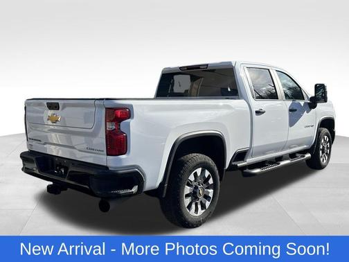 2024 Chevrolet Silverado 2500 Custom