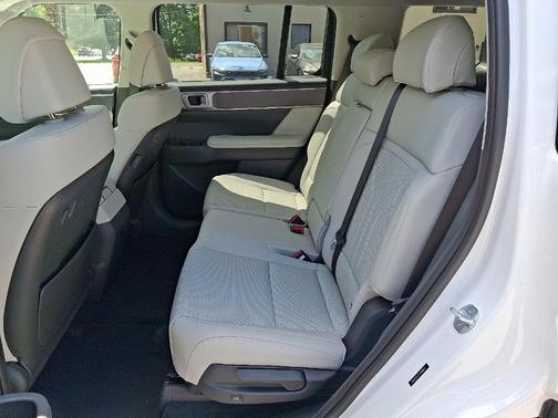 2025 Hyundai SANTA FE HEV SEL