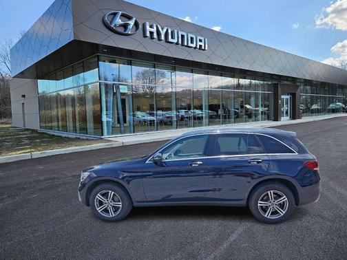 2021 Mercedes-Benz GLC 300 Base 4MATIC