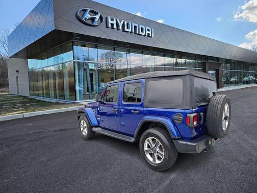 2020 Jeep Wrangler Unlimited Sahara