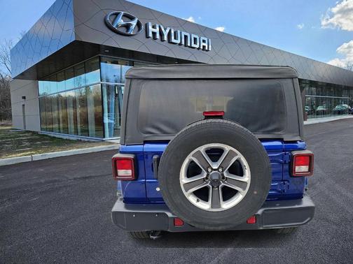 2020 Jeep Wrangler Unlimited Sahara