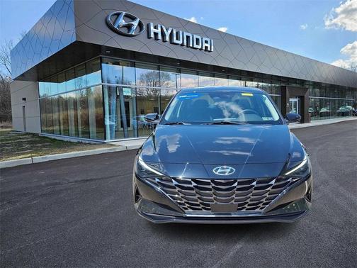 2021 Hyundai ELANTRA HEV Limited