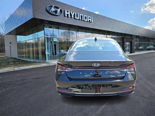 2021 Hyundai ELANTRA HEV Limited