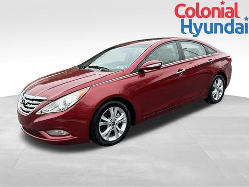 2011 Hyundai SONATA Limited