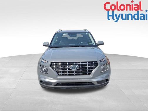 2022 Hyundai VENUE SEL