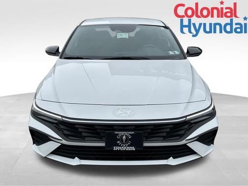 White 2025 Hyundai ELANTRA SEL Sport