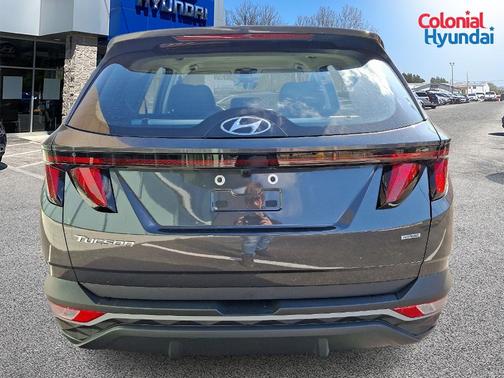 2024 Hyundai TUCSON SE