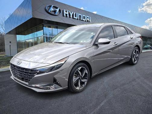 2021 Hyundai ELANTRA Limited