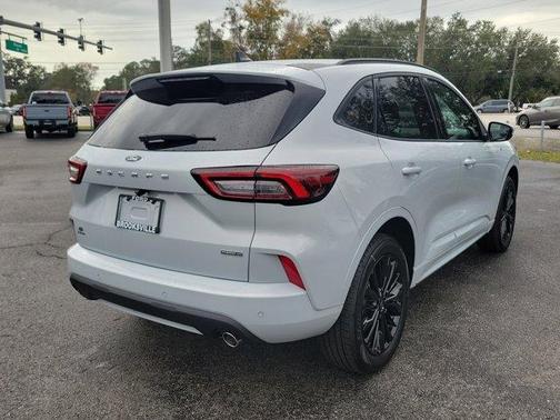 2026 Ford Escape ST-Line Elite