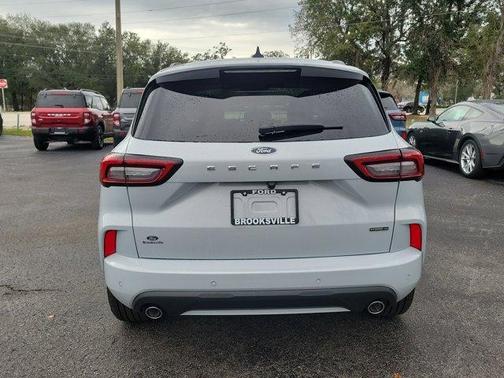 2026 Ford Escape ST-Line Elite