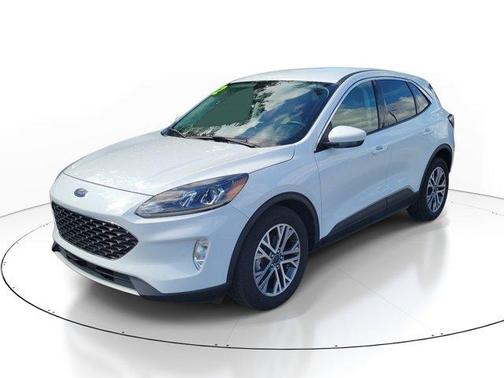 Oxford White 2022 Ford Escape SEL