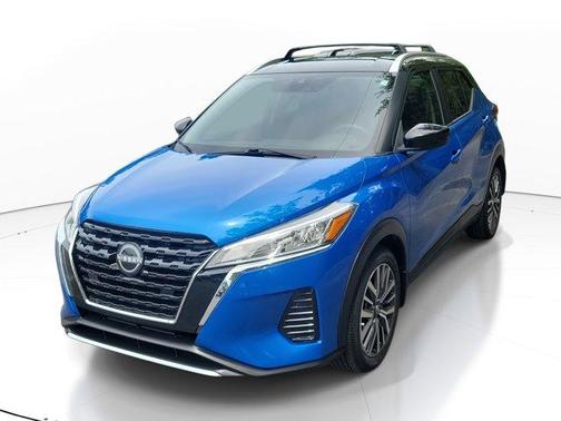 2022 Nissan Kicks SV