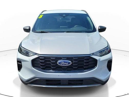 Silver Metallic 2025 Ford Escape ST-Line