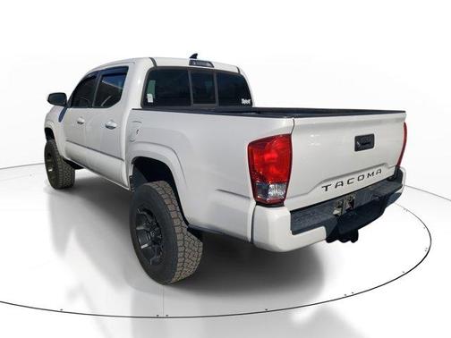 2017 Toyota Tacoma SR