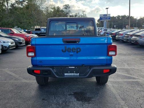 2024 Jeep Gladiator Sport