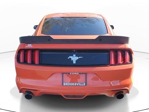 2016 Ford Mustang V6
