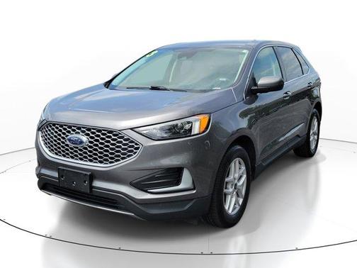 Gray Metallic 2023 Ford Edge SEL