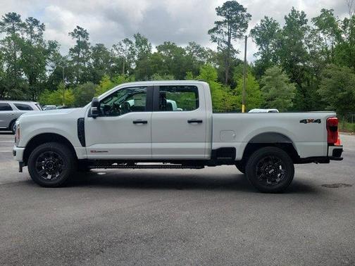 2025 Ford F-250 XL