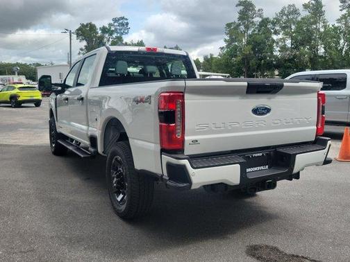 2025 Ford F-250 XL