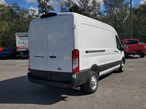 2026 Ford Transit-250 148 WB Medium Roof Cargo