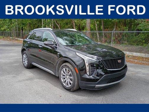 2023 Cadillac XT4 Premium Luxury