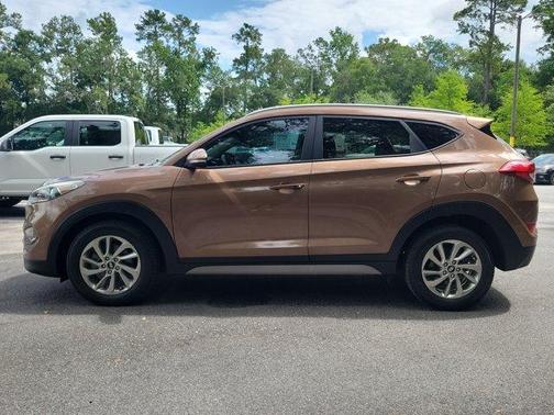 2017 Hyundai TUCSON SE Plus