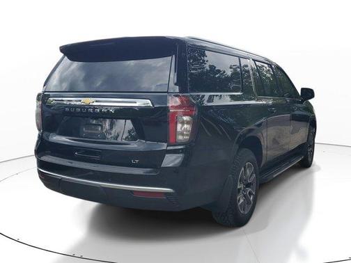 Black 2024 Chevrolet Suburban LT
