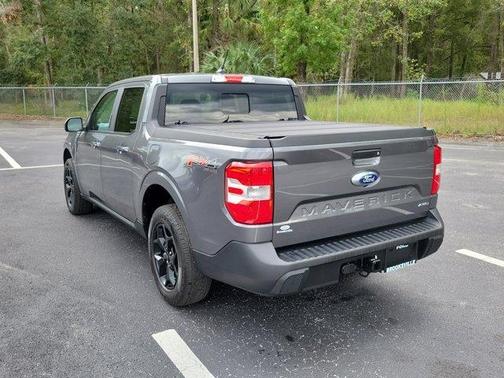 2022 Ford Maverick Lariat