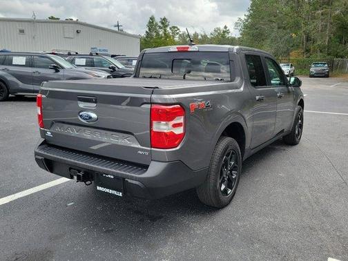 2022 Ford Maverick Lariat