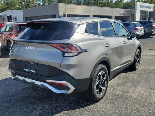 2024 Kia Sportage LX