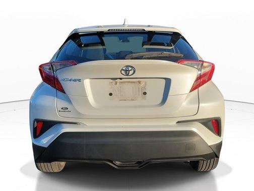 2021 Toyota C-HR XLE
