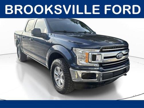 Blue 2019 Ford F-150 XLT
