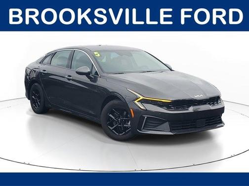Gray 2025 Kia K5 LXS