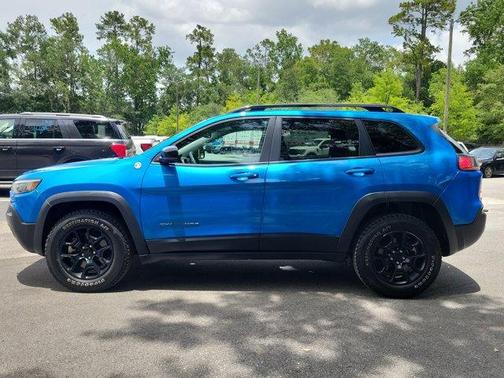 2022 Jeep Cherokee Trailhawk