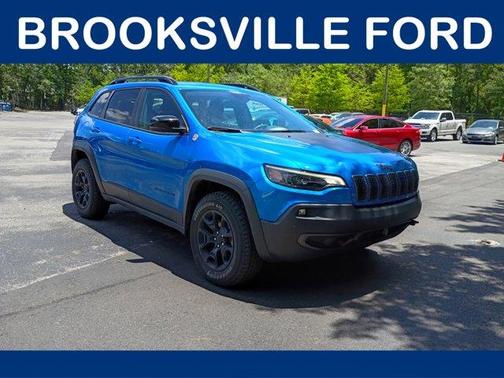 2022 Jeep Cherokee Trailhawk
