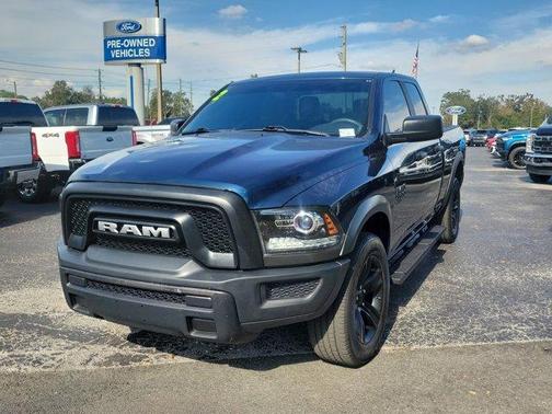 2022 RAM 1500 Classic SLT